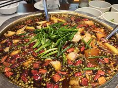 -乡土特色.冷锅鱼.牦牛肉汤锅