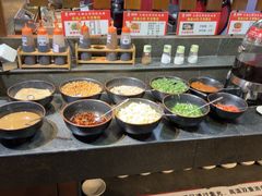 -杨肥肠火锅大排档(火车站花园店)