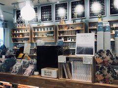 -猫的天空之城概念书店(北戴河蔚蓝海岸店)