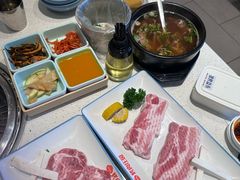 -韩香福烤肉庄园(华夏路店)