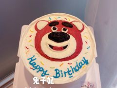 ins手绘蛋糕-兔子妃私人定制蛋糕(城南花苑南区店)