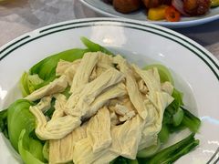-明本湛江鸡•海鲜小厨(陈家祠店)