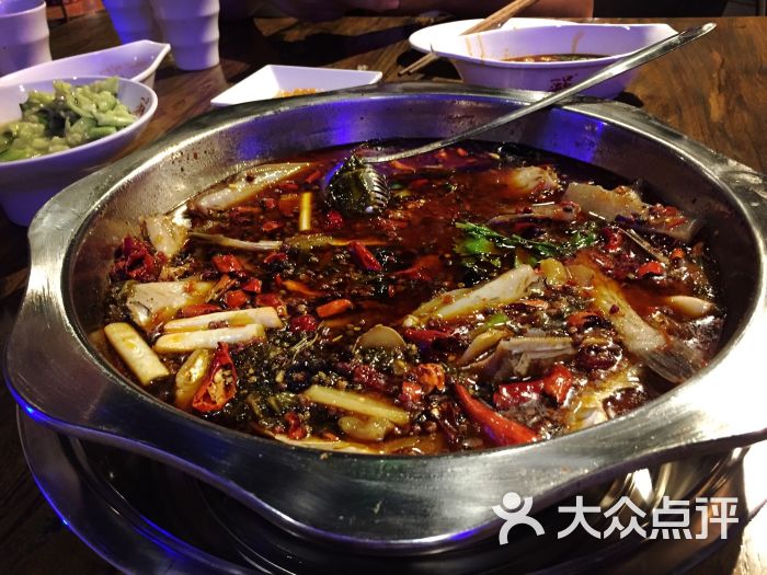 一口海鱼耗儿鱼火锅(簋街店)红油耗儿鱼图片 - 第4张