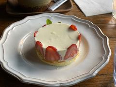 -BUND·FIVE外滩5号(天际店)