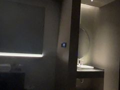 -漫·汤泉