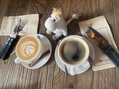 -Common Table · Brunch & Coffee
