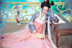 -九月鹰飞汉服摄影工作室