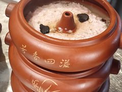汽锅菌子肉饼-老滇山寨•云南特色菜•地方菜•民族风情歌舞表演(金碧店)