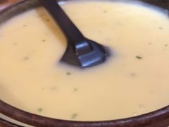 -Lia Cafe Bar Restaurant松山咖啡屋