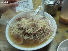 猪润牛肉面-维记咖啡粉面(福荣街店)
