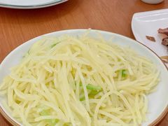 炝土豆丝-老昌春饼(中央大街店)