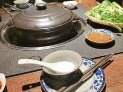 -大匠工房古船木艺术餐厅·猪肚鸡专门店(长白仙岛店)