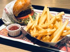 -The Habit Burger Grill 哈比特汉堡(复兴soho店)