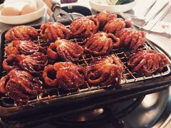 -喜儿家铁网烤章鱼(弘大店)