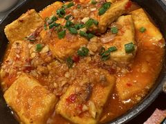 -云海肴·汽锅鸡·云南菜(天山百盛优客店)