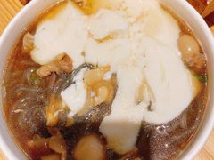 豆花粉丝鹌鹑蛋-八婆婆烧仙草(曾厝垵店)