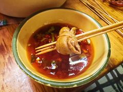-拈签一笑黄牛肉辣卤串串