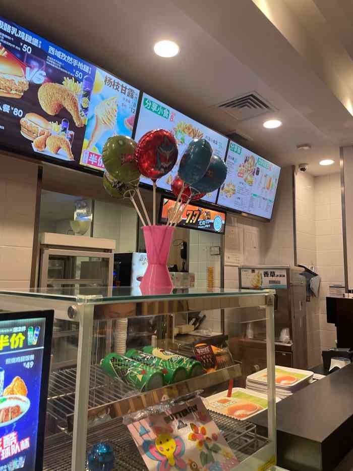 德克士(滨海新村店)-"环境没得说,一直以来都是干净温馨得风格,.