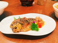 -唐山宴百姓府邸院落中餐