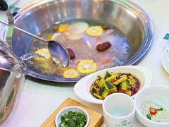 -313羊庄·铁锅烀羊肉·烧烤(草桥店)