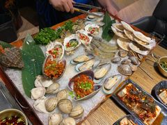 -鑫釜山海鲜烧烤(鑫丰国际店)