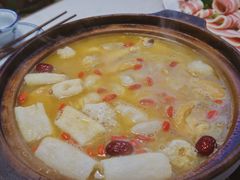 港迹花胶鸡金汤-港迹·鲜围煮海鲜火锅(湖州时代广场店)