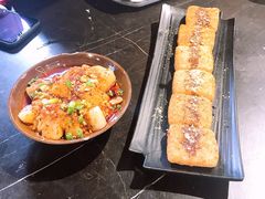 -巴四老城区炭火蛙锅(张江店)
