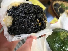 乌米饭团-明月楼