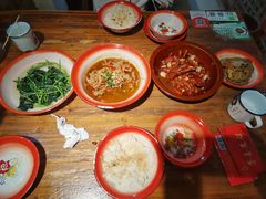 -老三样·美食研究中心(世贸路店)