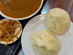 -聚德华天护国寺小吃(甜水园店)