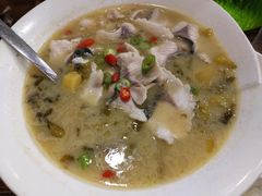 -华洋狼诱惑酱骨头(白塔堡店)