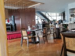 -三迪希尔顿酒店欢厨自助餐厅·高空闽江全景