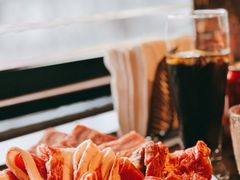 -铭牛烧肉·和牛海鲜自助(高新月牙湖店)