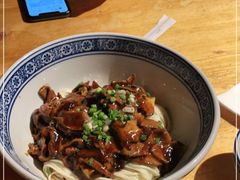 -沪西老弄堂面馆(定西路店)