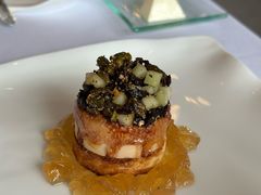 法式鹅肝酱酸樱桃和糖衣开心果-Jean Georges