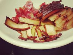 -黔蘑菇四季餐厅(观山湖店)