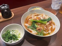 -顺溜·手工刀削面·黑金店(铜锣湾店)