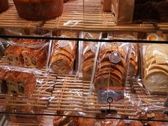 -巴黎贝甜(大宁国际商业广场店)