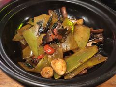 紫苏鳝鱼煲-湘里乡亲甲王二老店