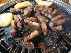 -唯成•韩国炭火烤肉 유성고기