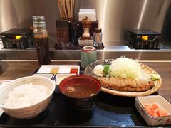 -牛かつもと村(原宿店)