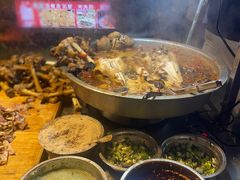 -正宁路小吃夜市