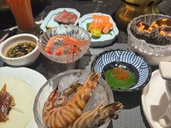 -半岛翡丽海鲜自助餐厅(观风亭店)