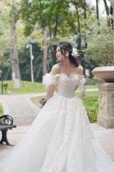 点击看大图 -予白婚纱礼服馆