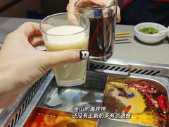 -海底捞火锅(金山百联店)