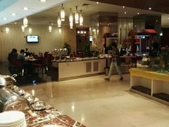 -华美达酒店-无国界自助餐厅