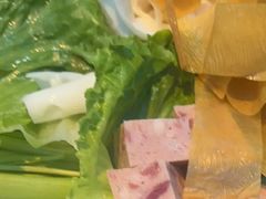 -唯爱KTV聚会餐厅(仙林东城汇店)