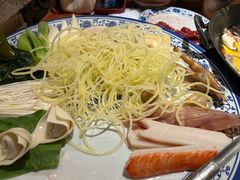 -周小明火锅(黑金冠社区店)