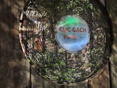 -Cuc Gach Quan Restaurant