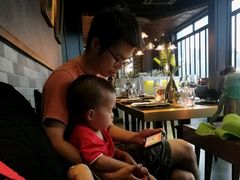 靠窗位-AZUL by FUEL蓝色·法式酒馆(琶醍店)